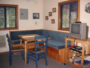 MAIN LODGE CABIN